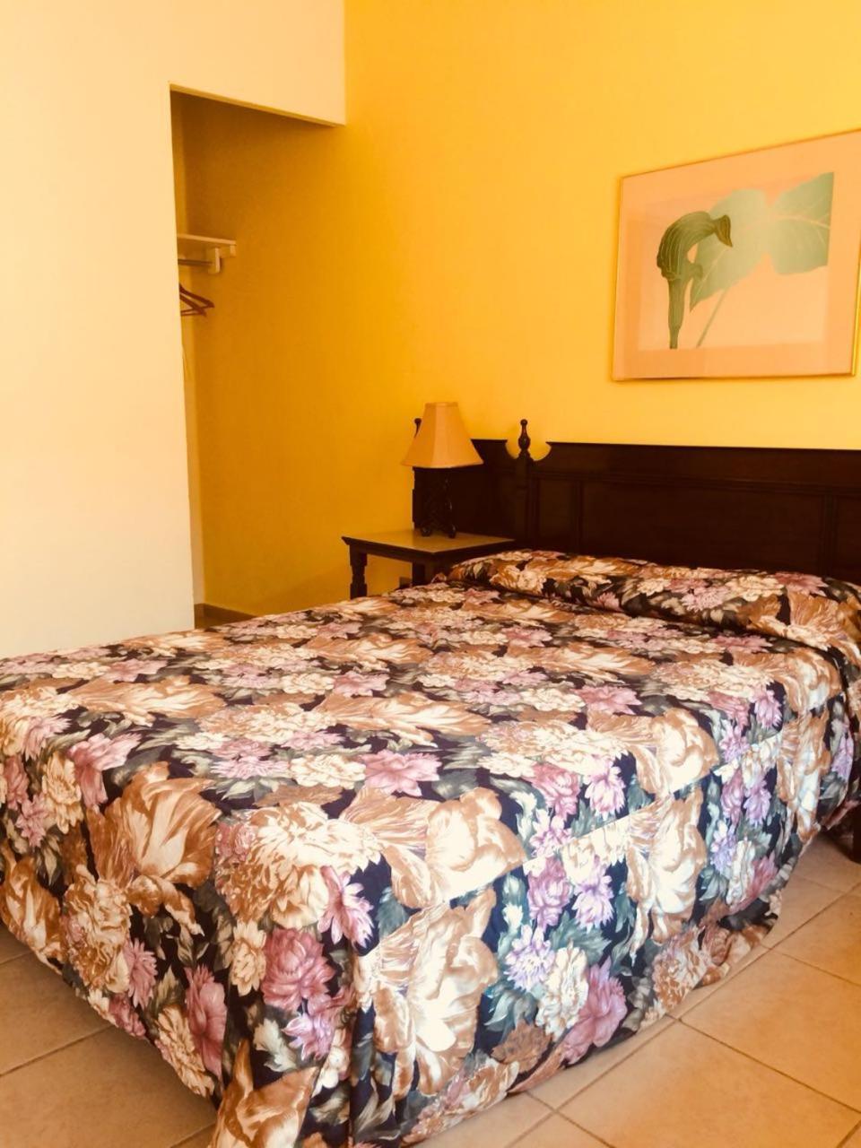 Hotel El Dorado Sabinas Esterno foto