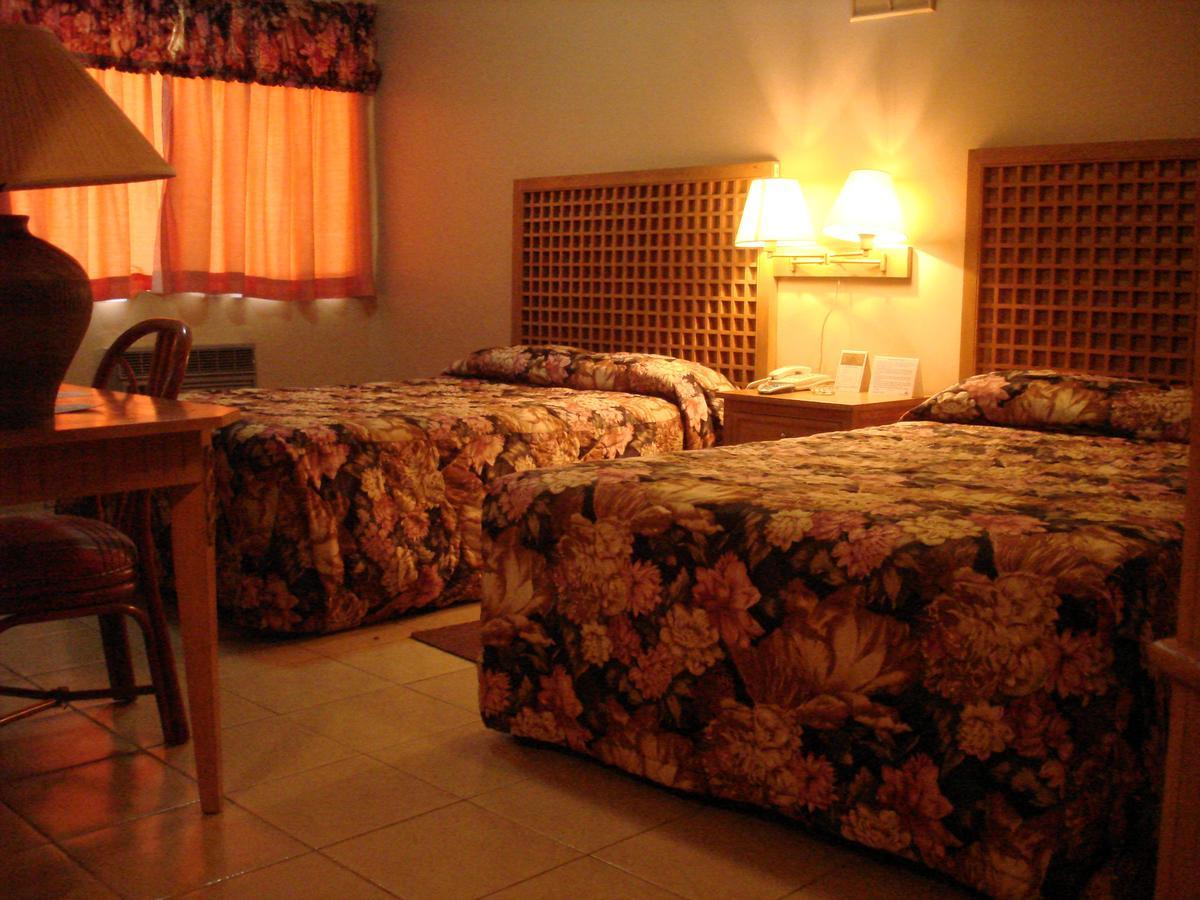 Hotel El Dorado Sabinas Esterno foto