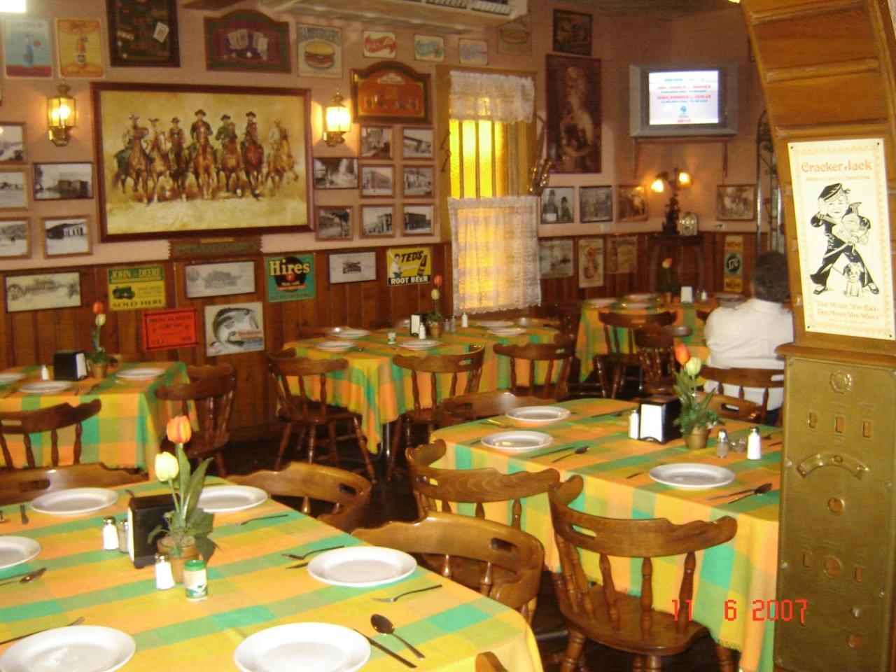 Hotel El Dorado Sabinas Esterno foto