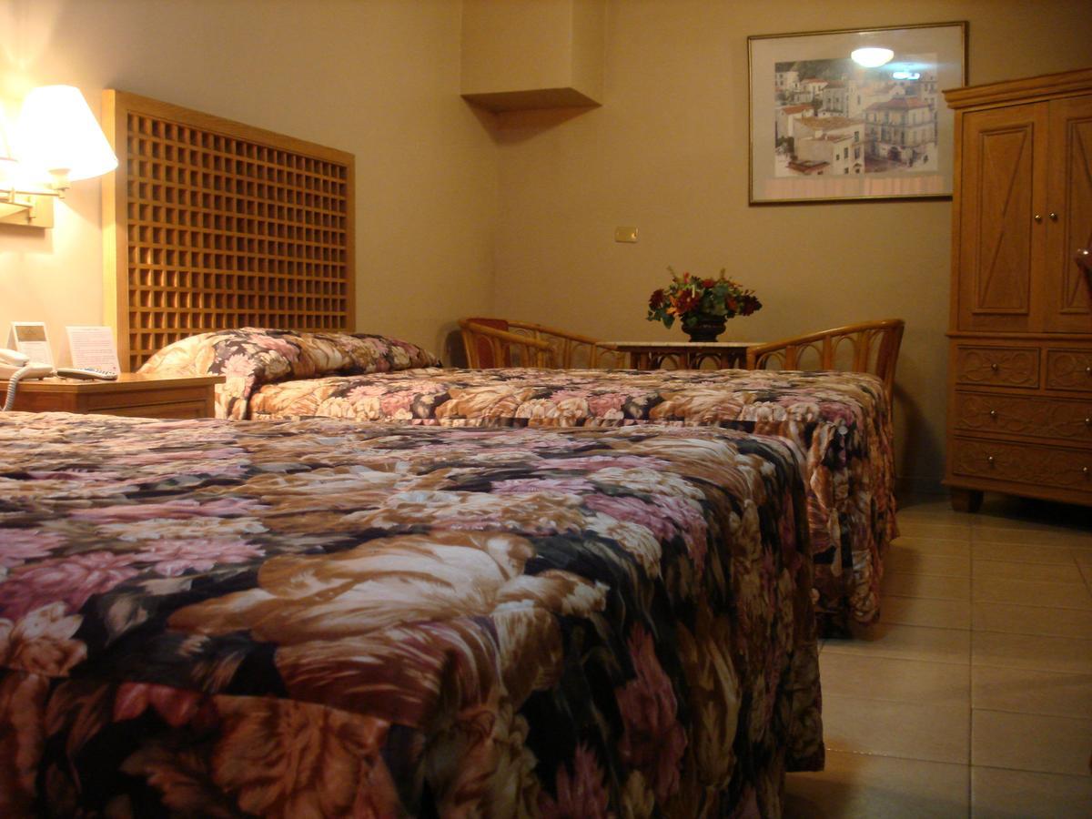 Hotel El Dorado Sabinas Esterno foto