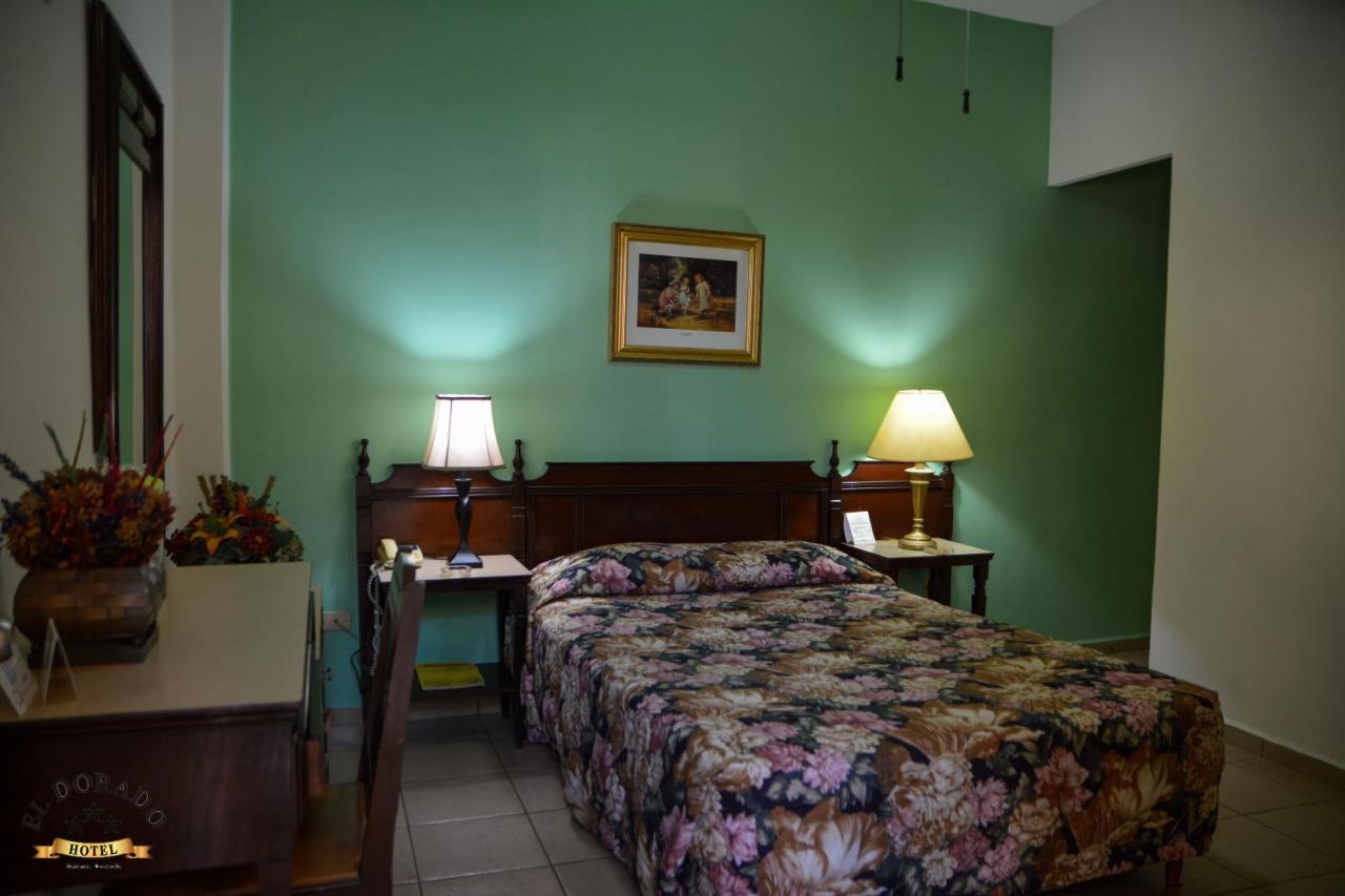 Hotel El Dorado Sabinas Esterno foto